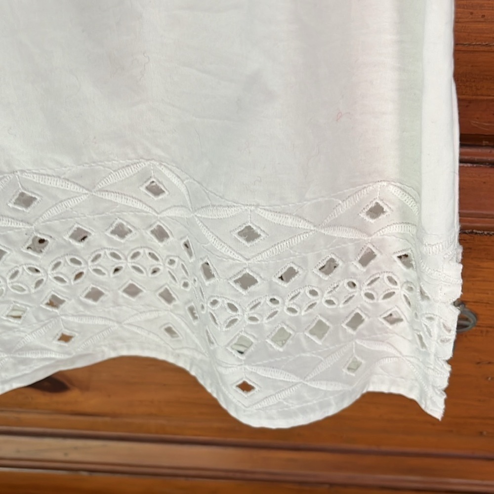 Talbots Women’s White Blouse Tunic Size Large NWOT - Picture 5 of 9